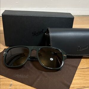 Persol polarized Sunglasses with Case